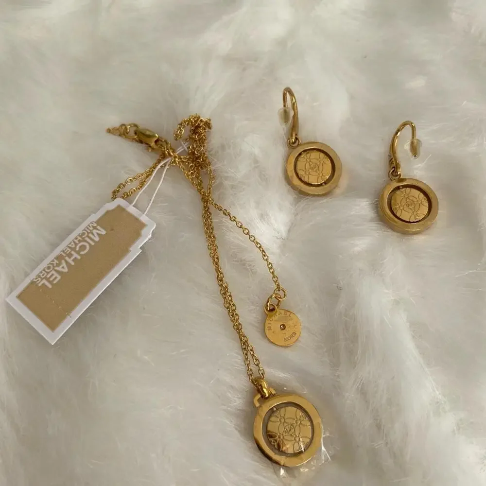 Michael Kors Gold Tone Crystal Pendant Necklace and Earrings Set_5